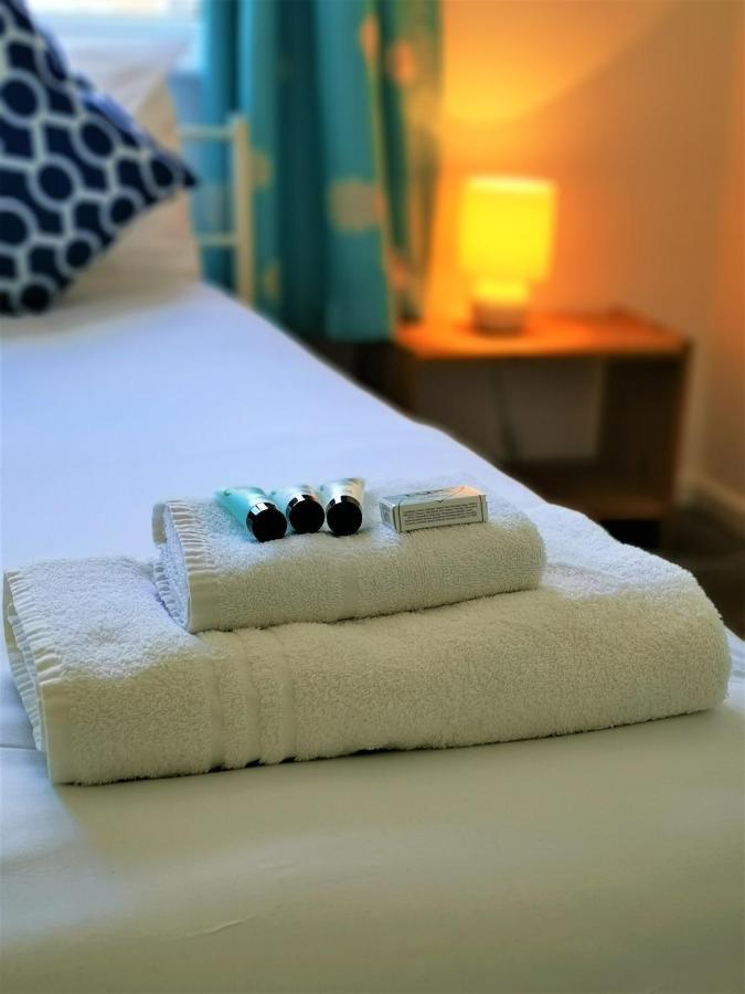 דירות ברייטון Marina Living With Parking, Balcony, Quiet And Secure מראה חיצוני תמונה
