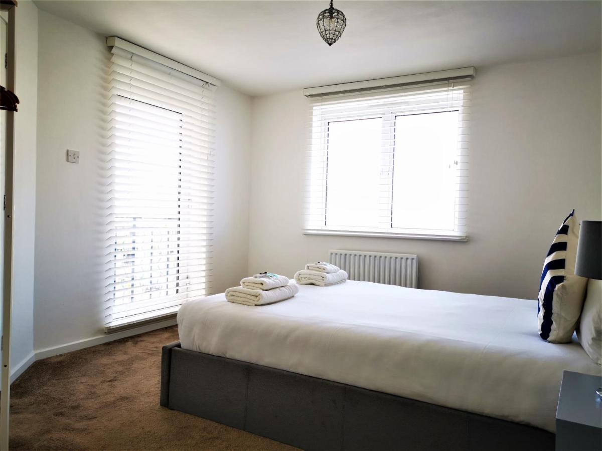 דירות ברייטון Marina Living With Parking, Balcony, Quiet And Secure מראה חיצוני תמונה
